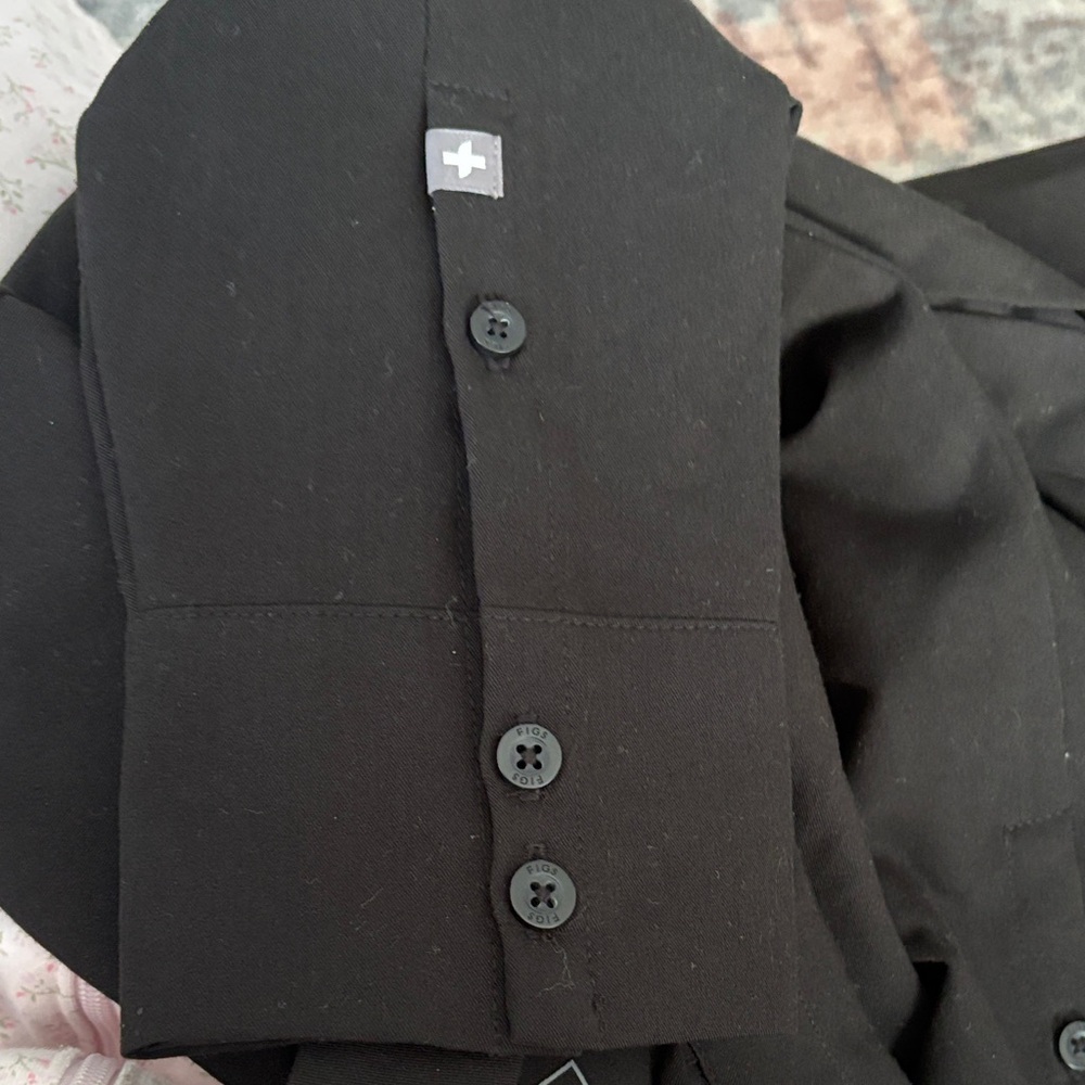 Figs long sleeve scrub top - Picture 3 of 3